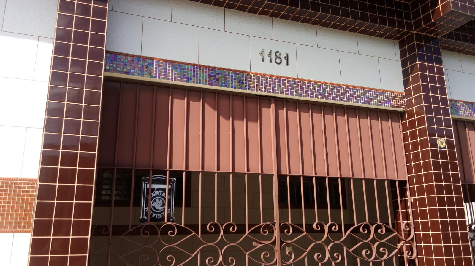 Portão e entrada